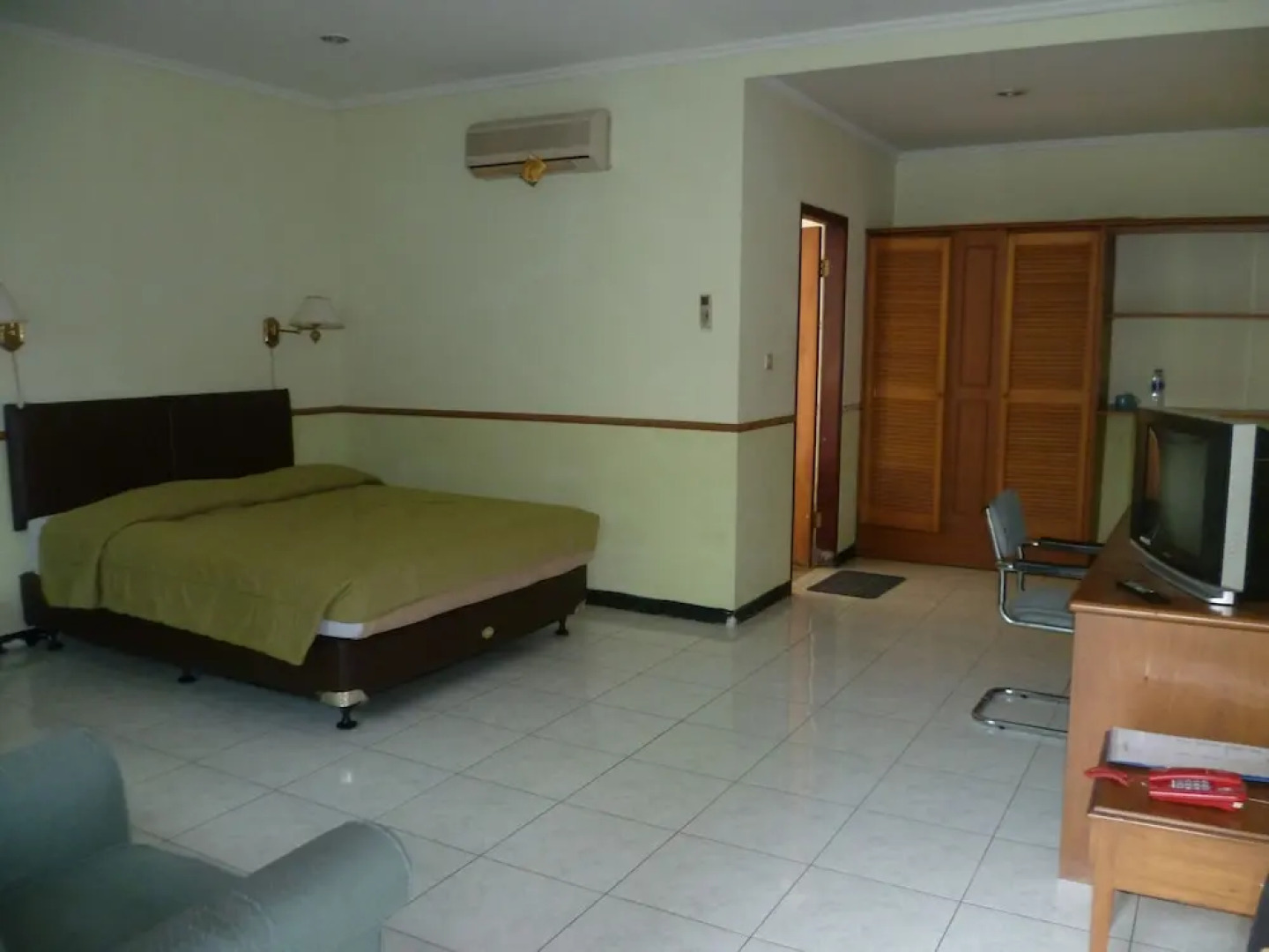 Intan Hotel by MyHome Hospitality