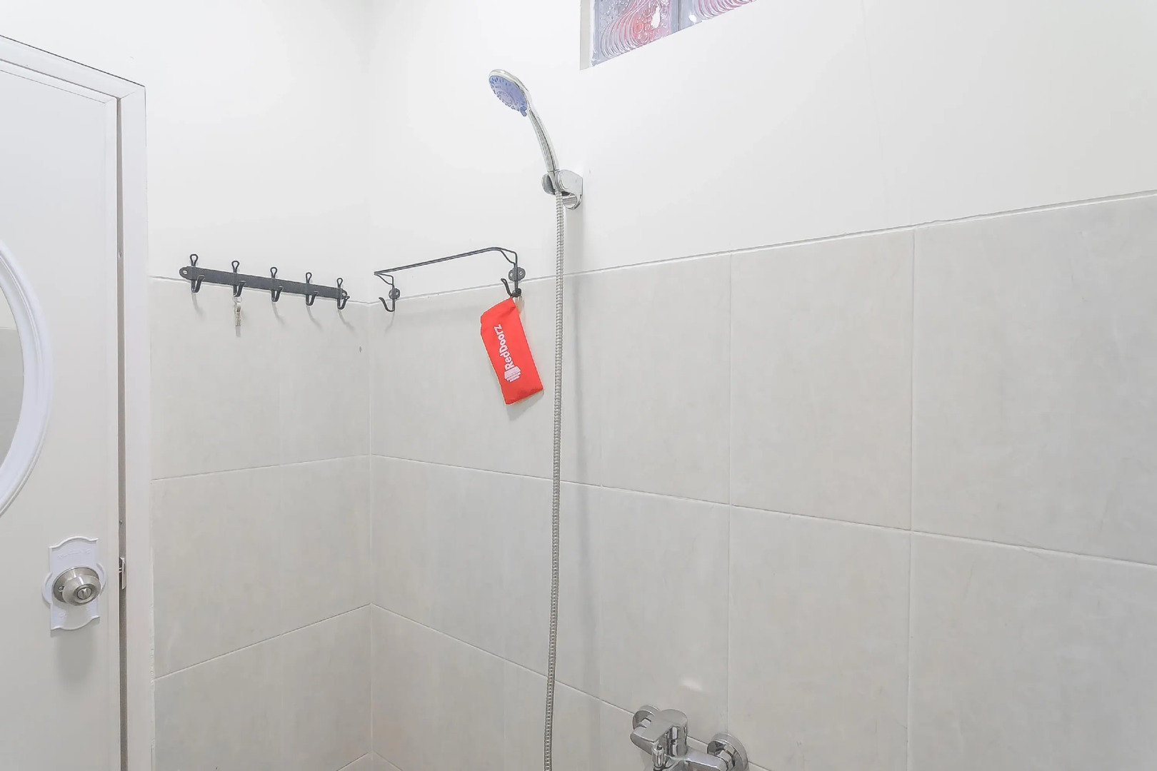 RedDoorz Resort Syariah @ Batu Apung Purwakarta