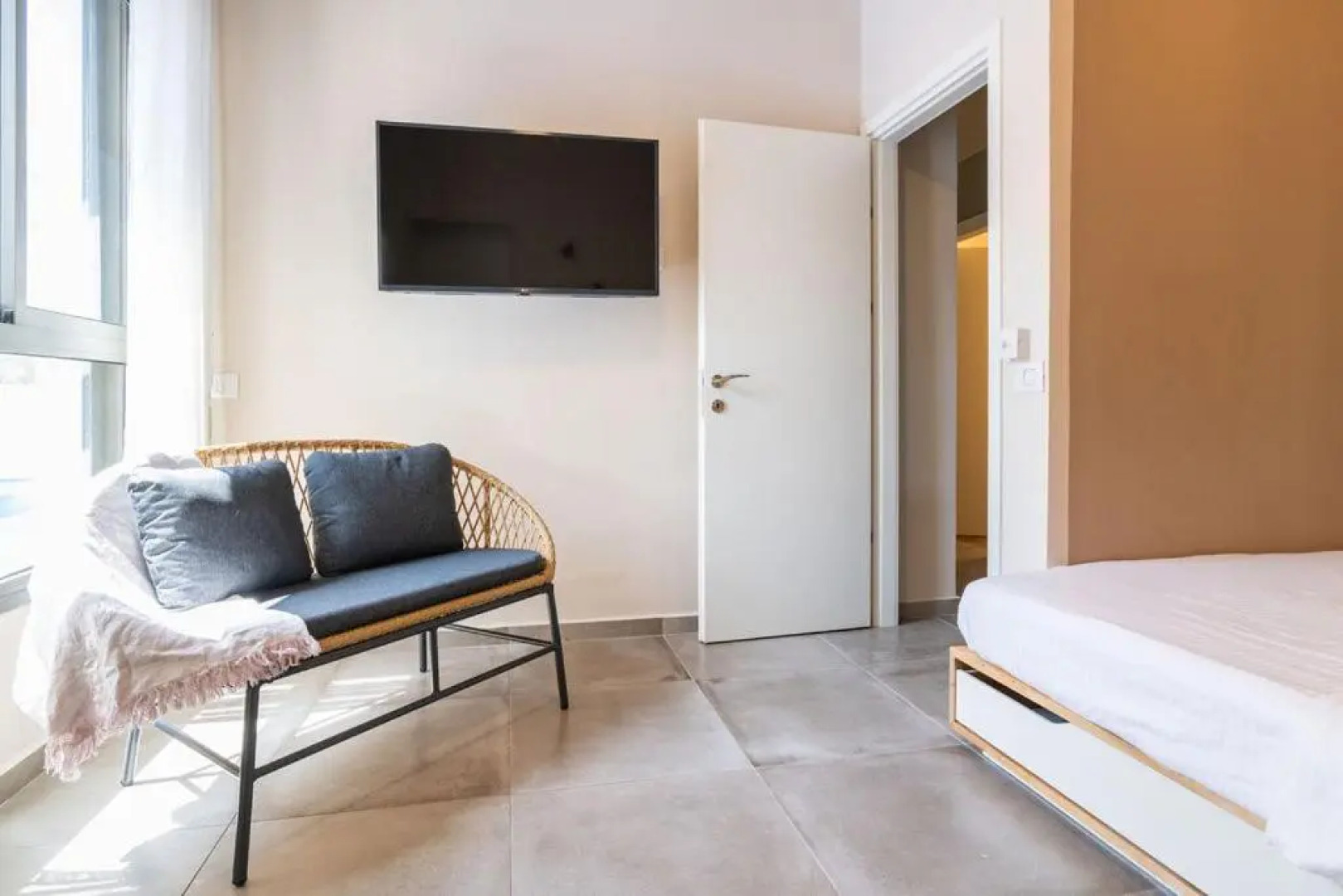 Deluxe AchzivBeach Apartment in Nahariya