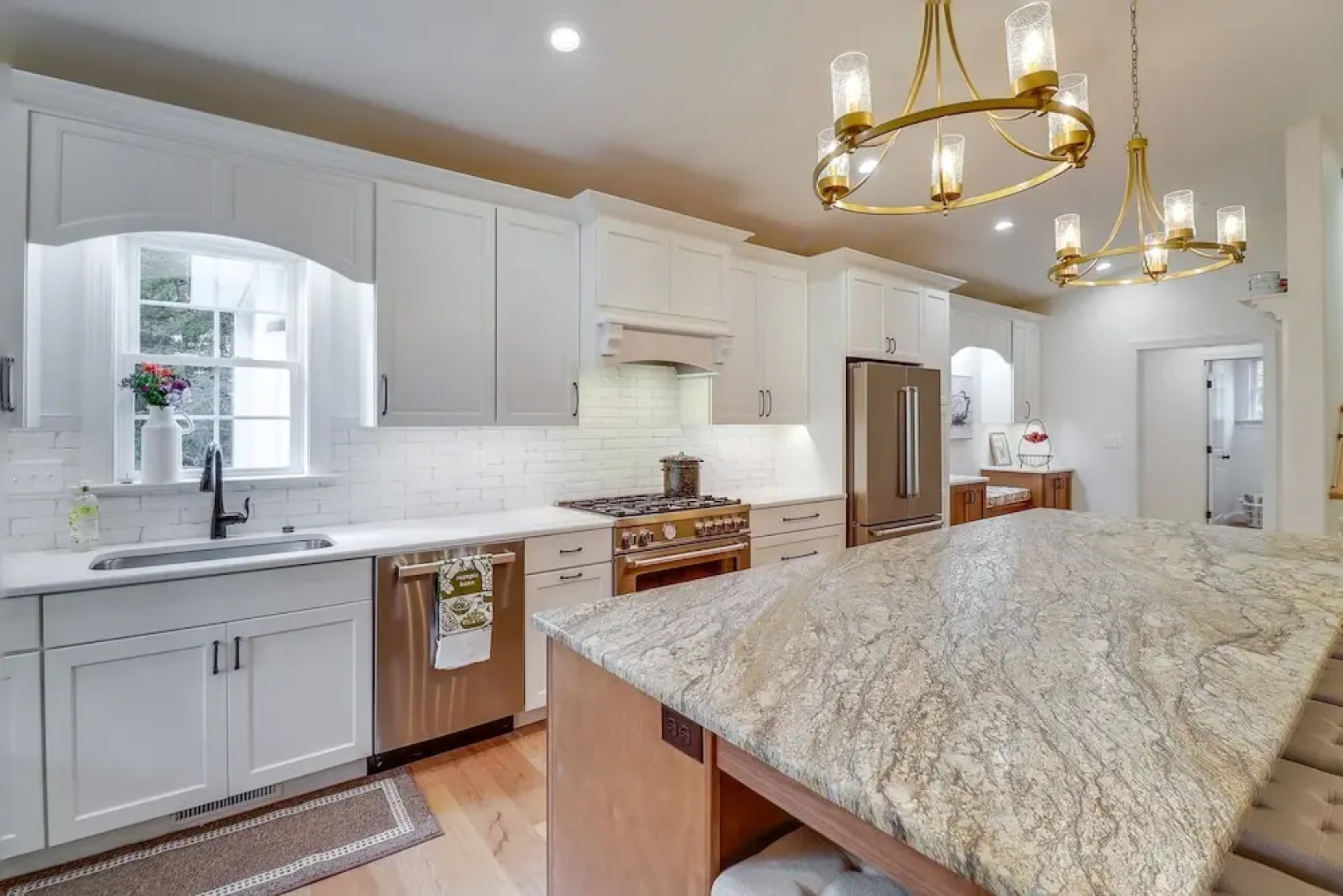 Eastern Shore Getaway: Walk to Tolchester Marina!