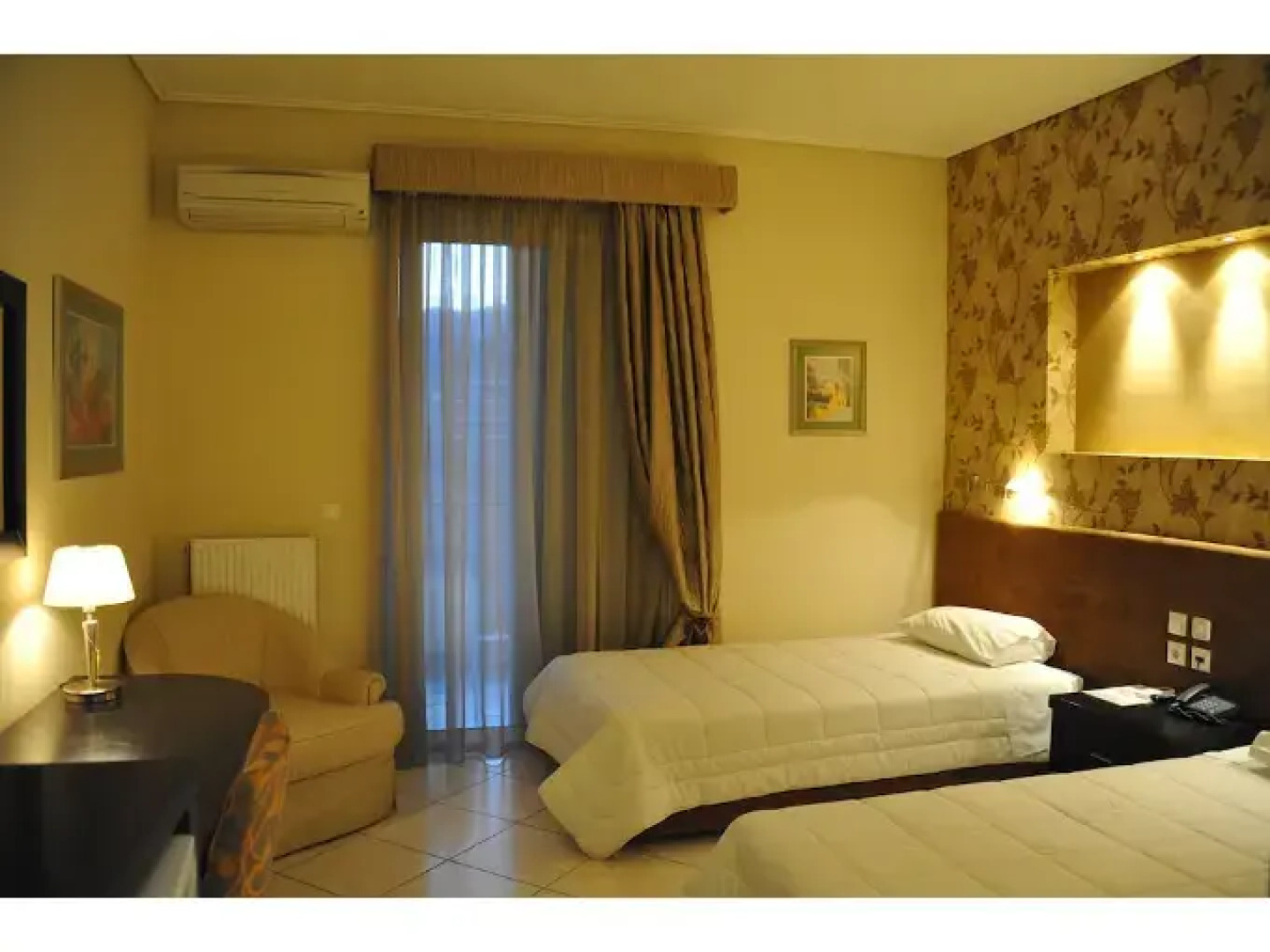 Ceragio Hotel & Apartments