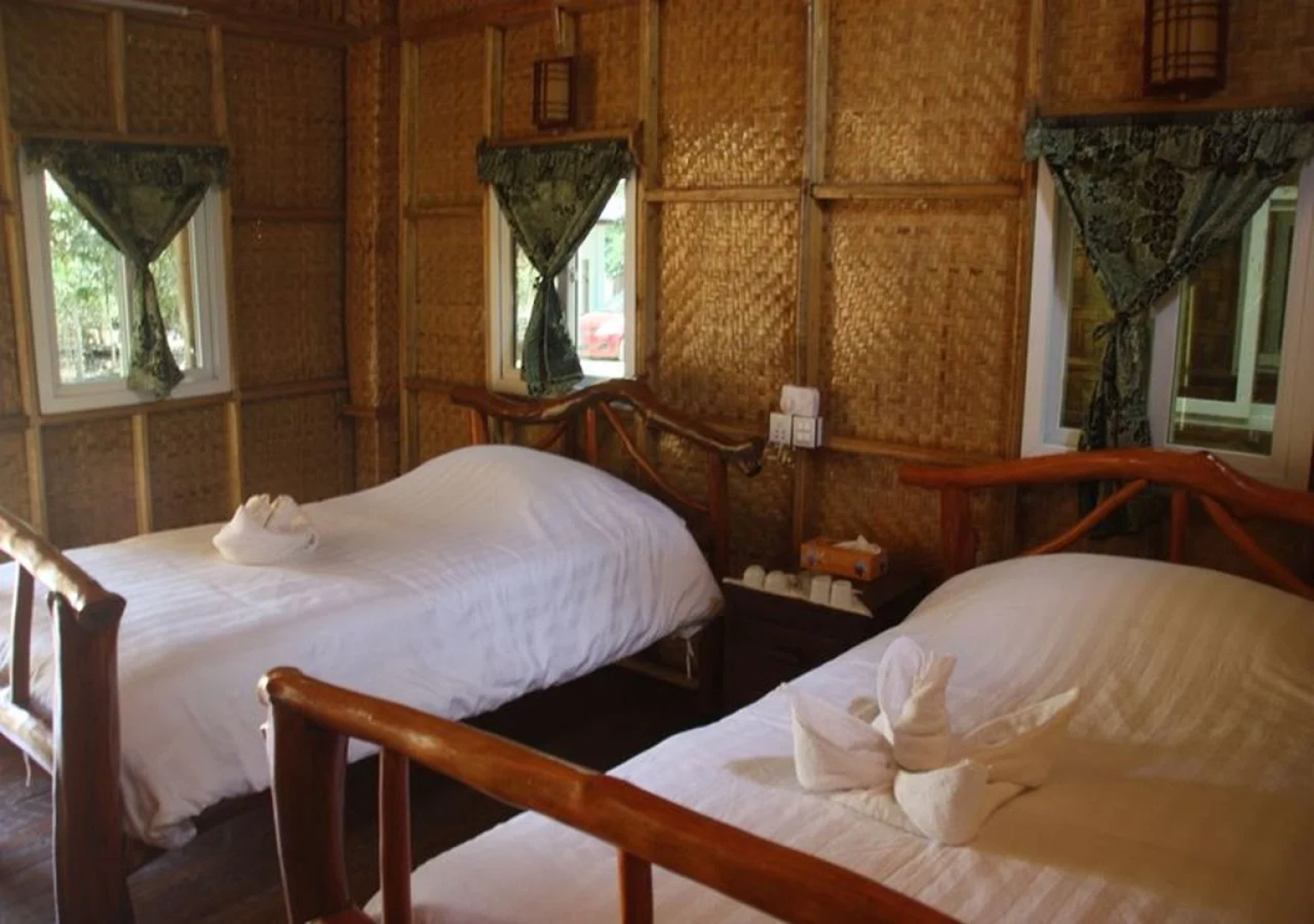 Soe Ko Ko Beach House & Restaurant