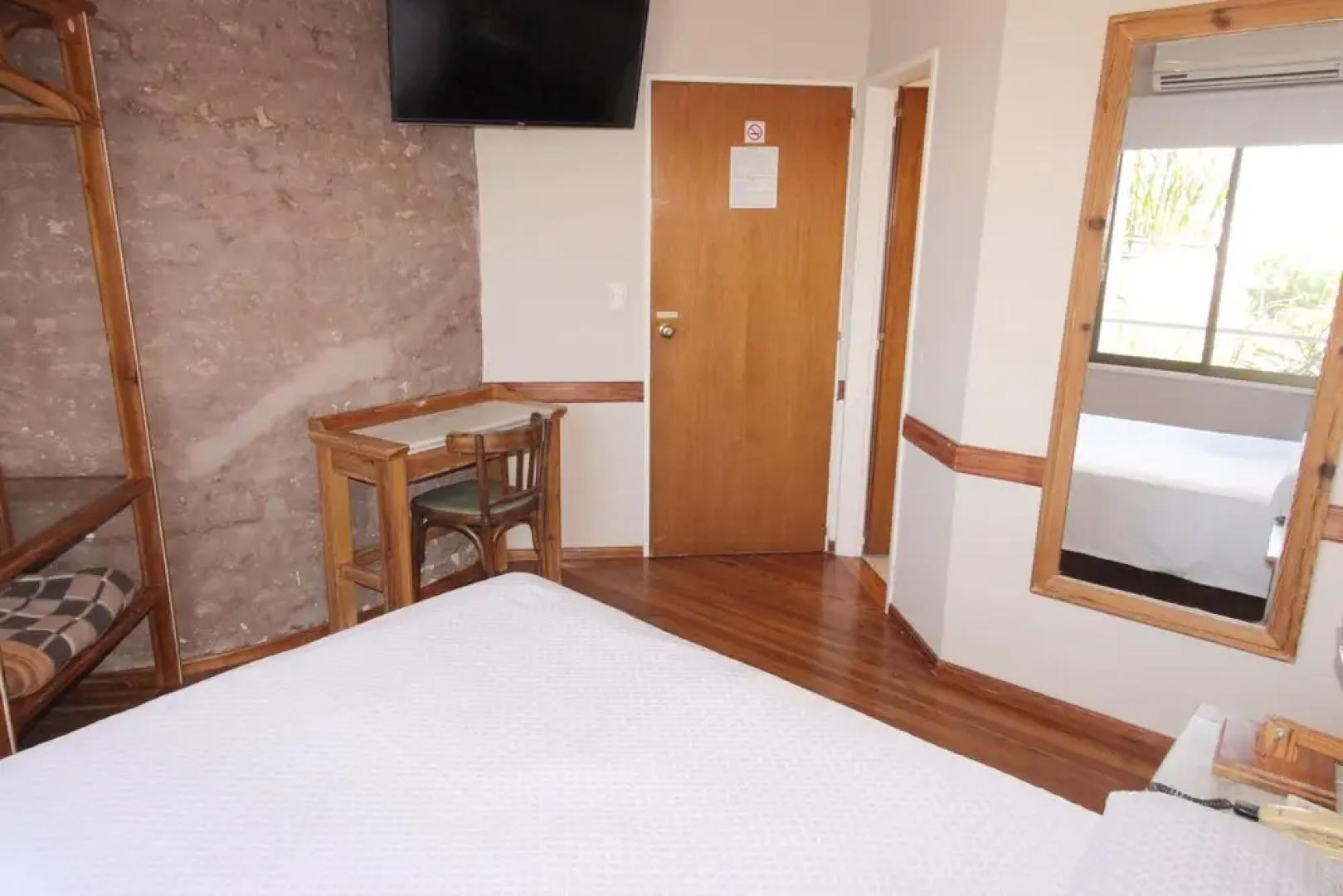 Hotel Vicente Lopez