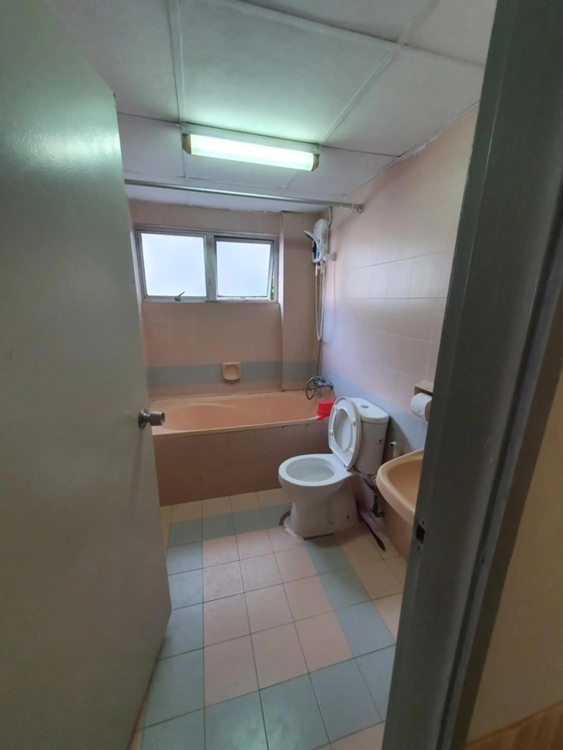 Selesa Hillhomes Golf Resort - T11GGB