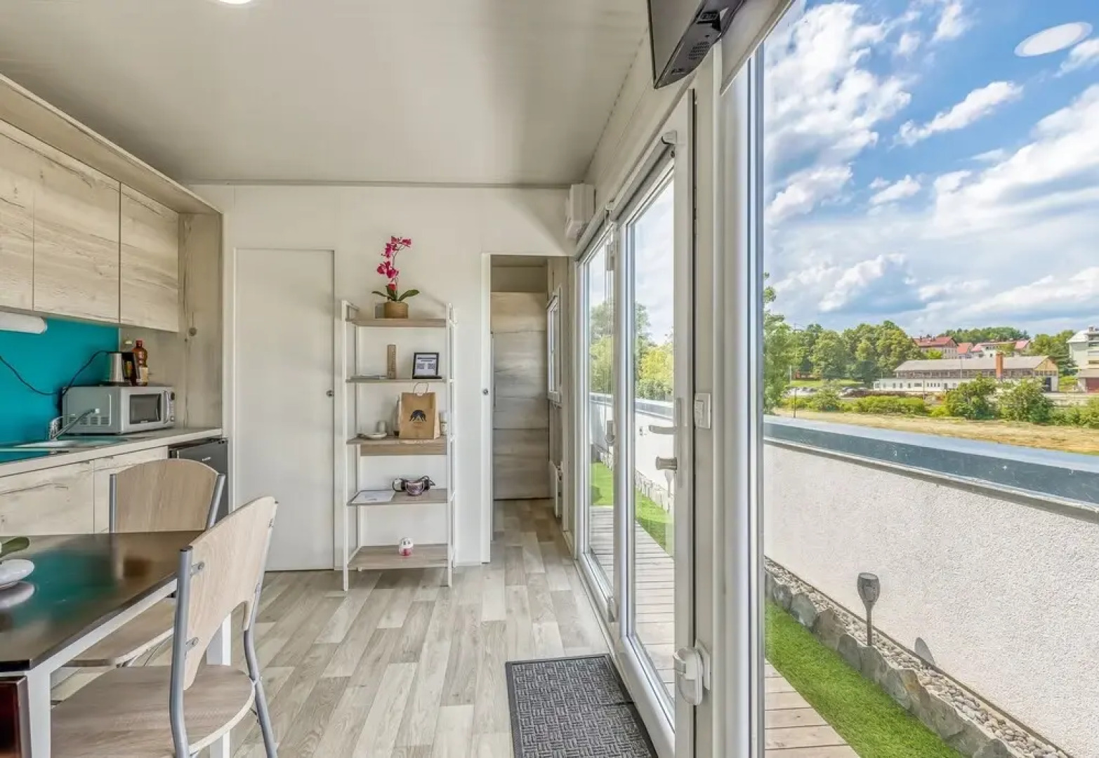 Rooftop Home With Whirlpool & Sauna