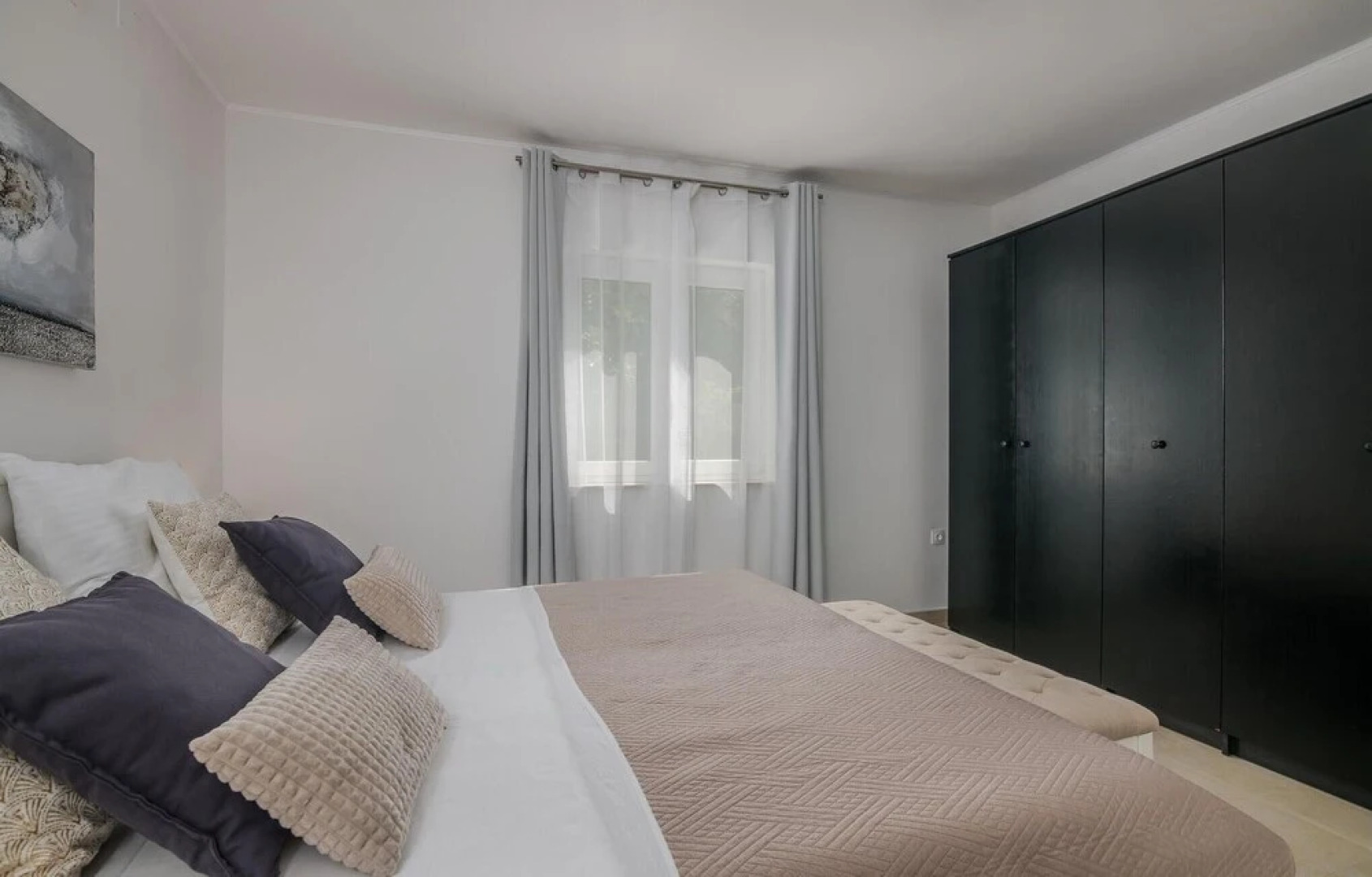 Beautiful Home in Kras With Wifi and 3 Bedrooms