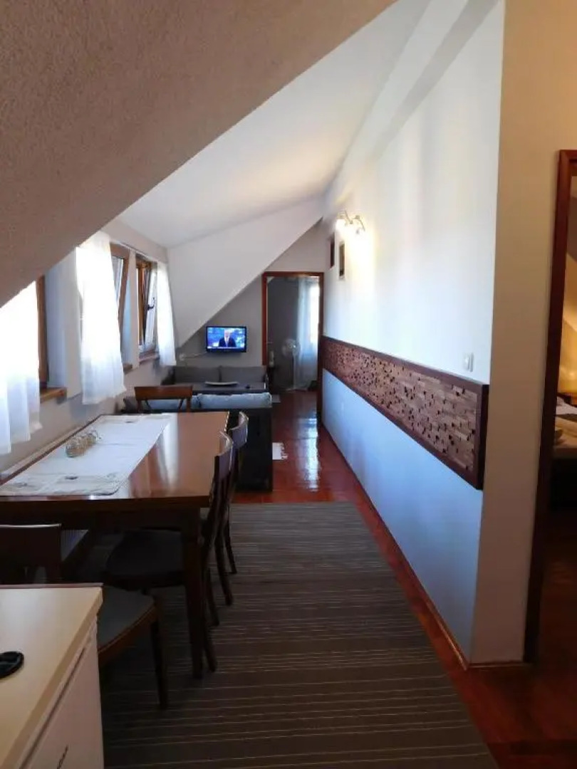 Apartments and Rooms Štefanac