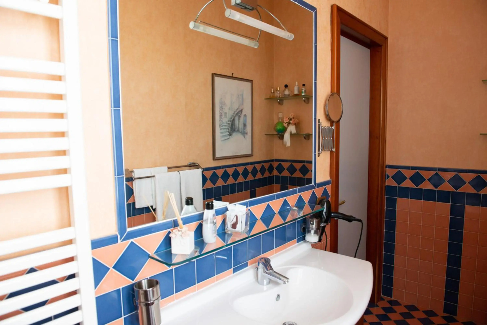 Viale Villa Arianna, 8