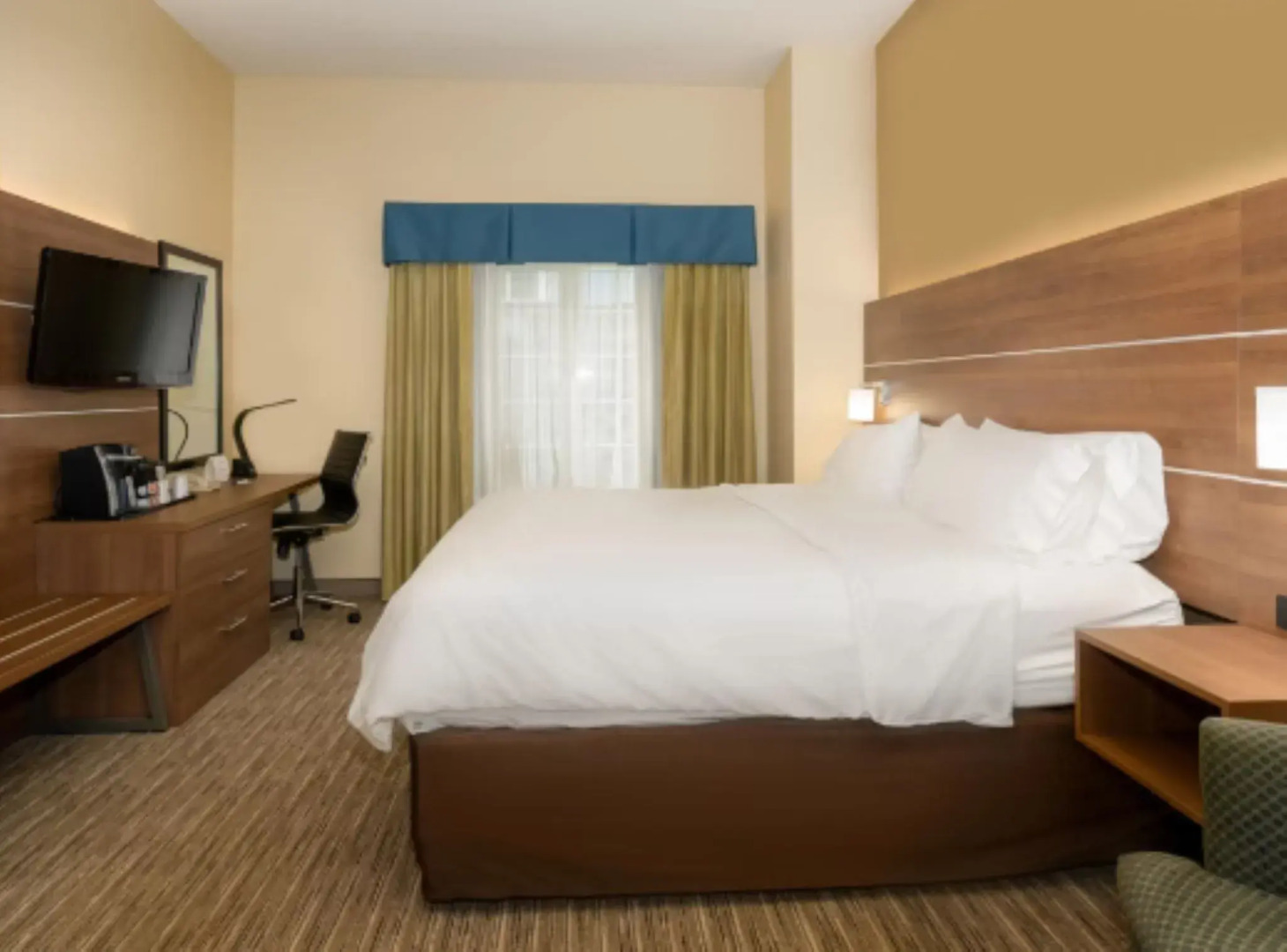 Holiday Inn Express St Paul S - Inver Grove Hgts by IHG