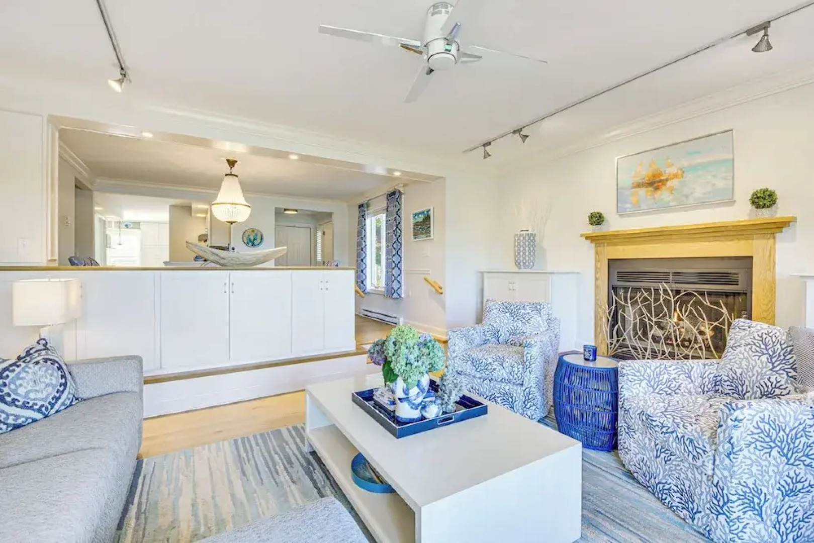 Waterfront Condo: Walk to Downtown Boothbay Harbor