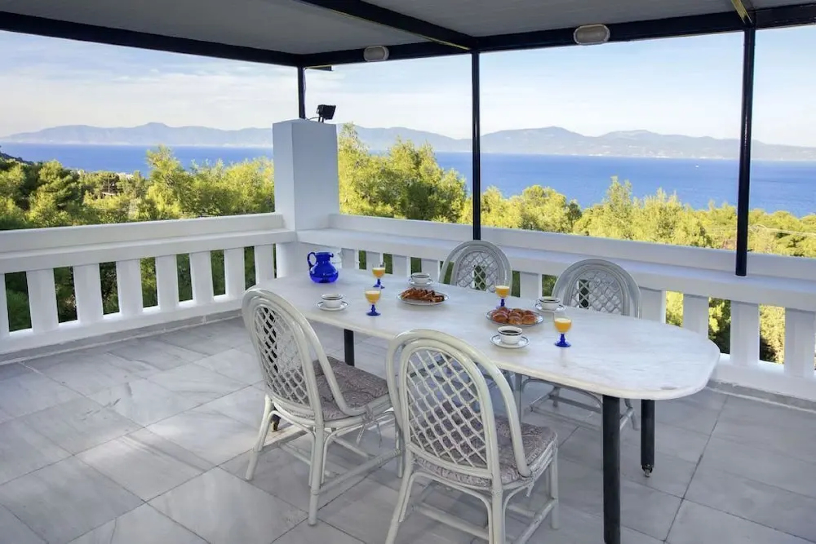Villa Dream View in Theologos by GHH