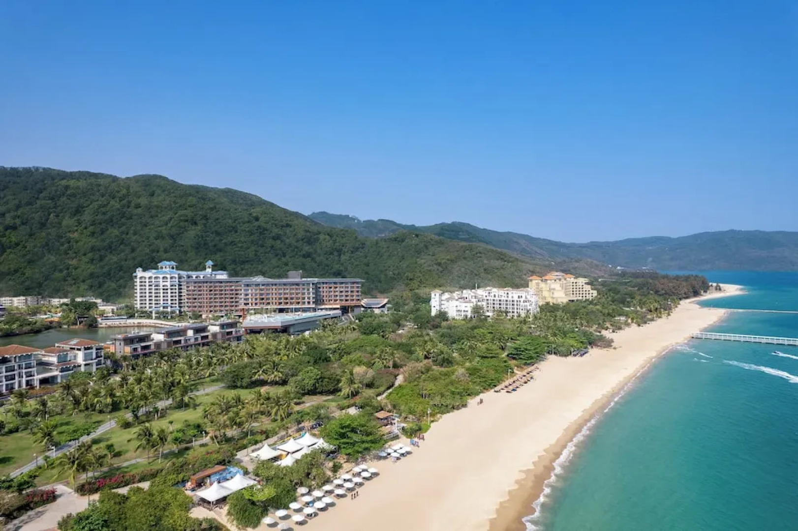 HUALUXE Sanya Yalong Bay Resort by IHG