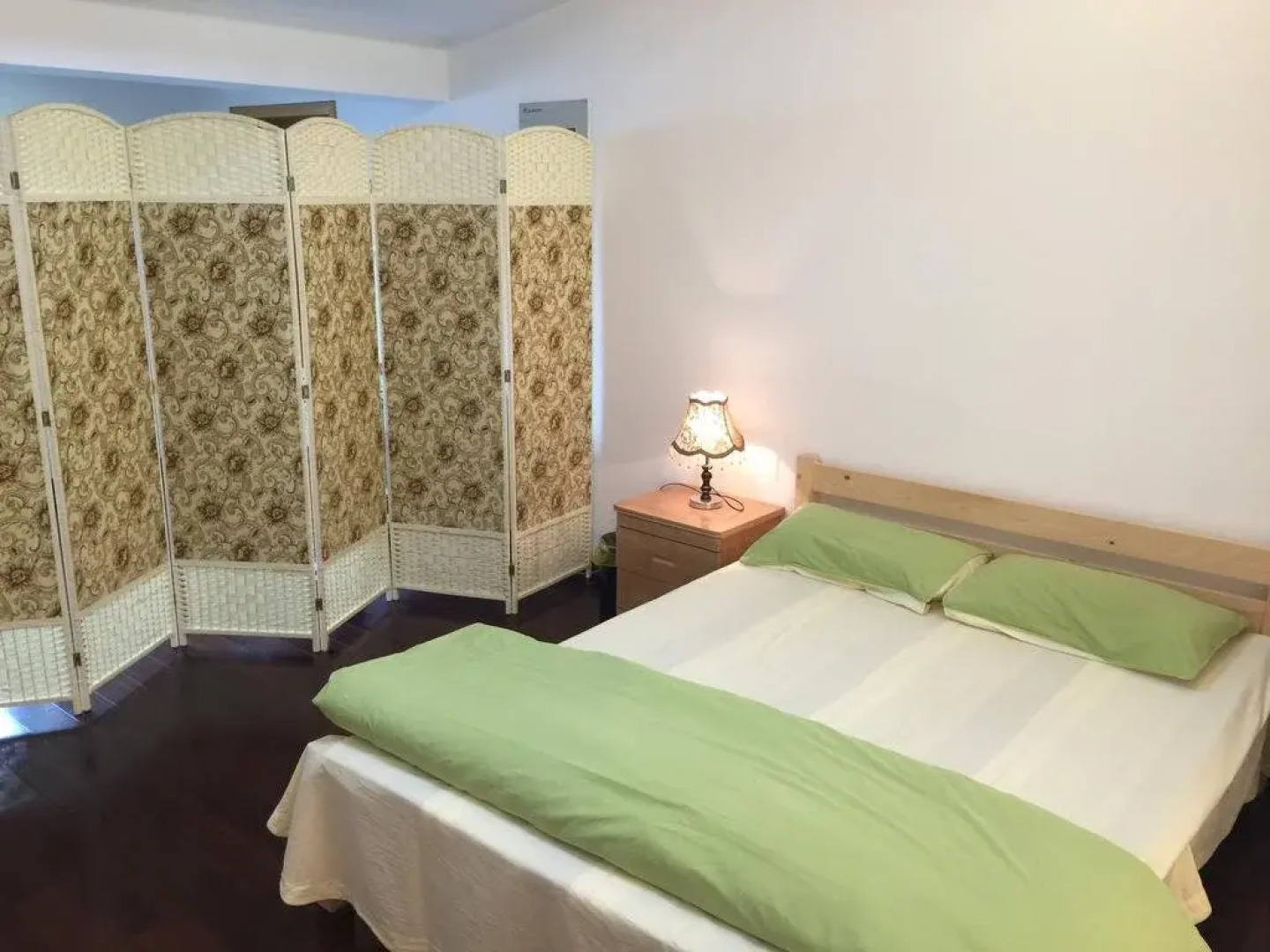 Yangzhou Young Traveller Hostel Jinghua City Living Mall