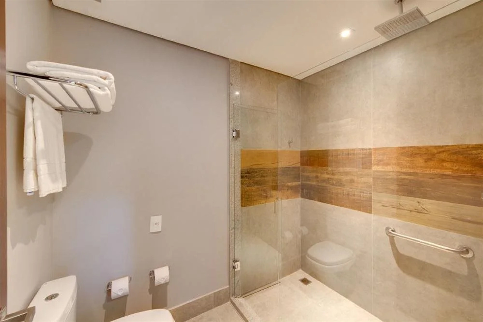 Prodigy Hotel Confins Airport