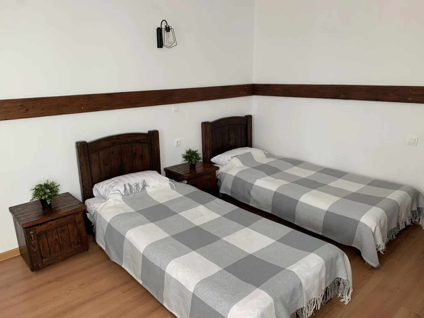 На Набережной