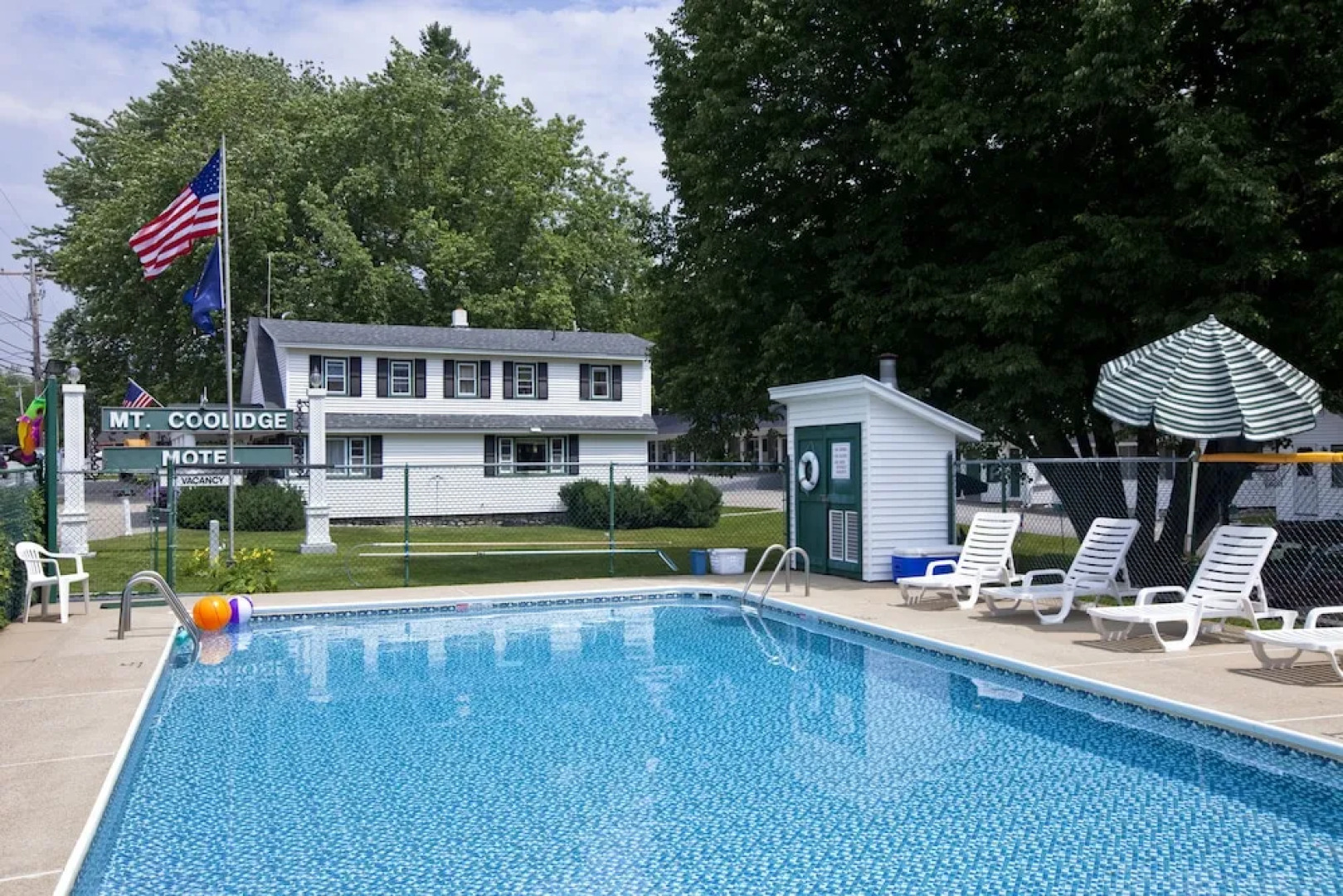 Mount Coolidge Motel