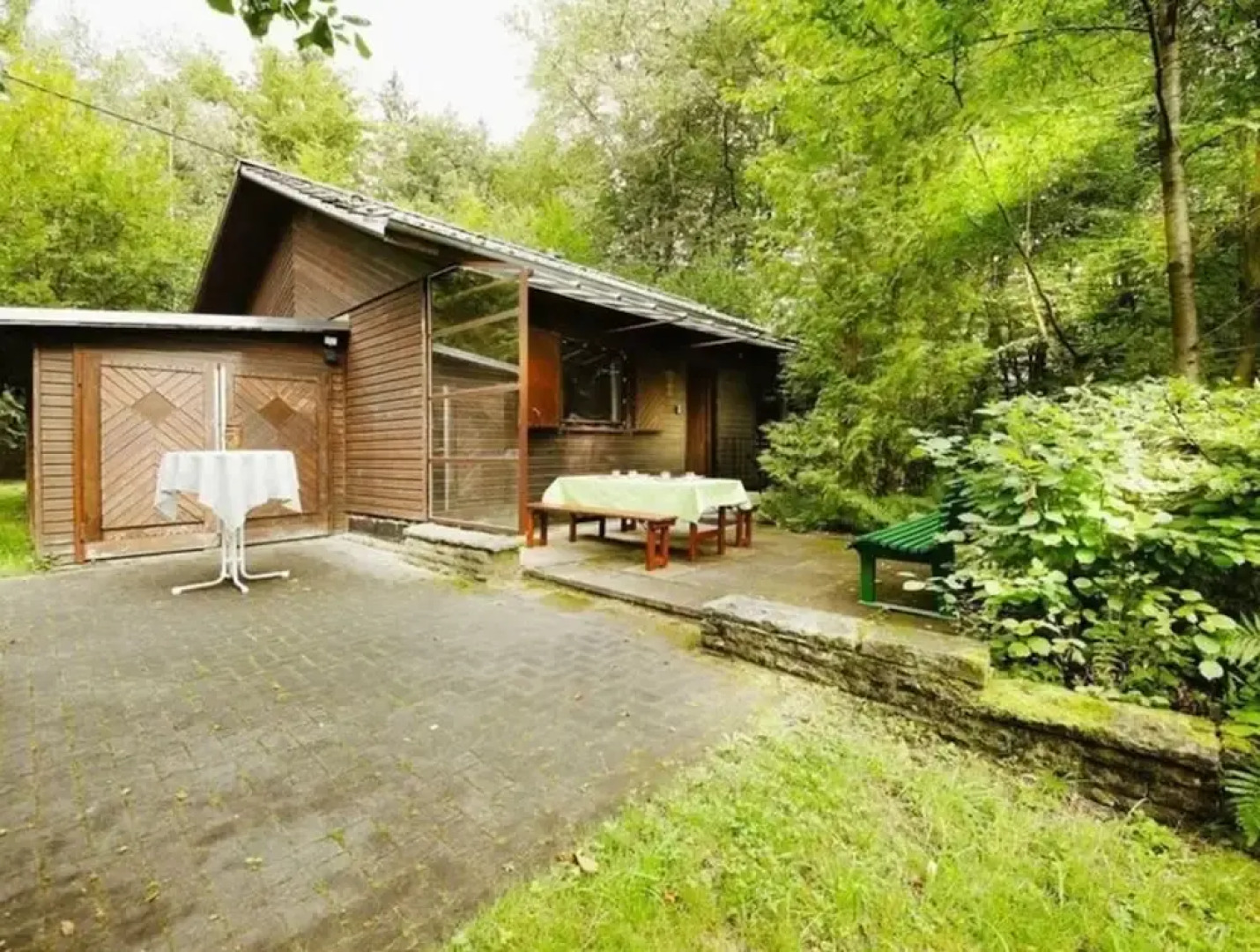 Forest House in the Roman Valley