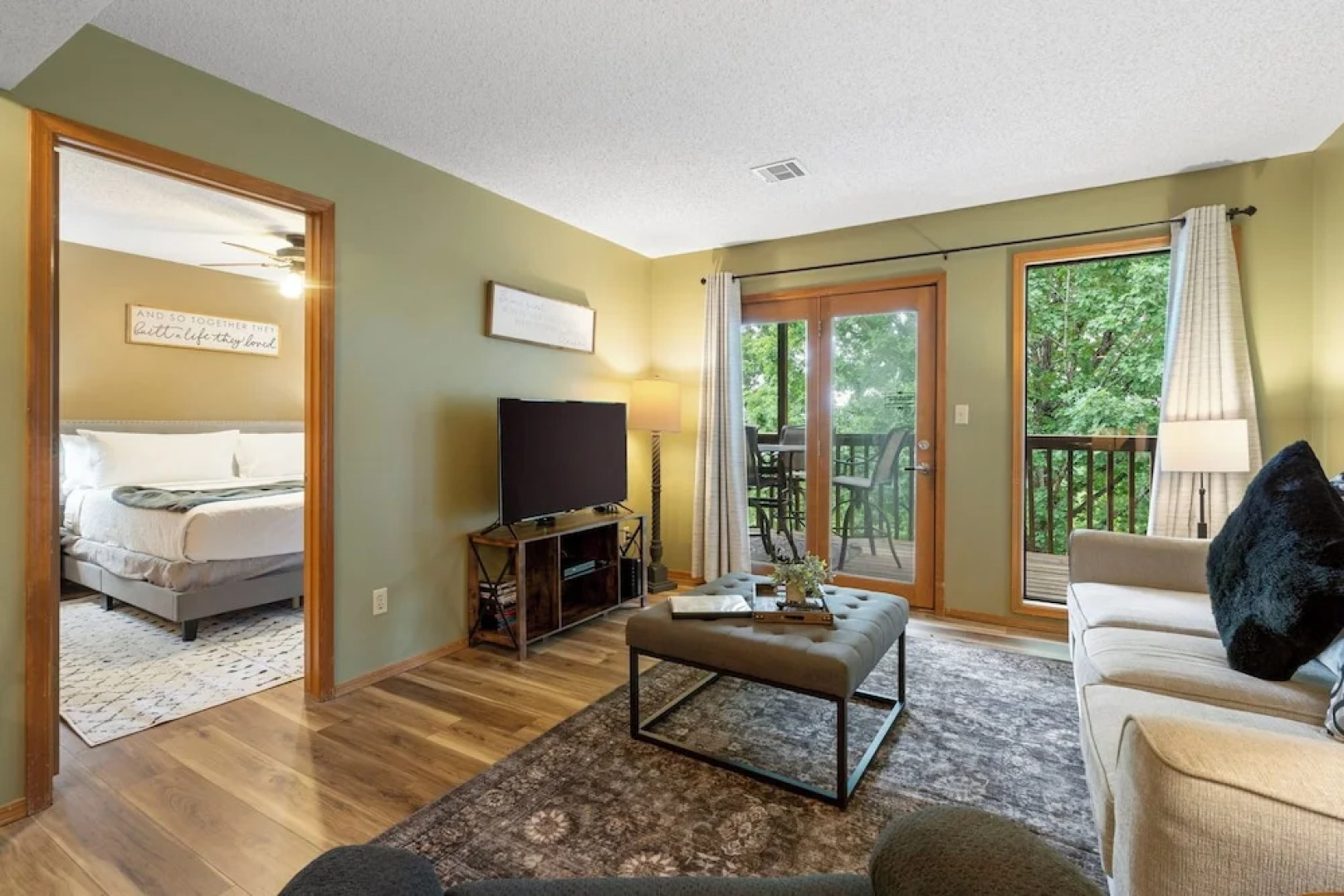 The Circle Retreat 7