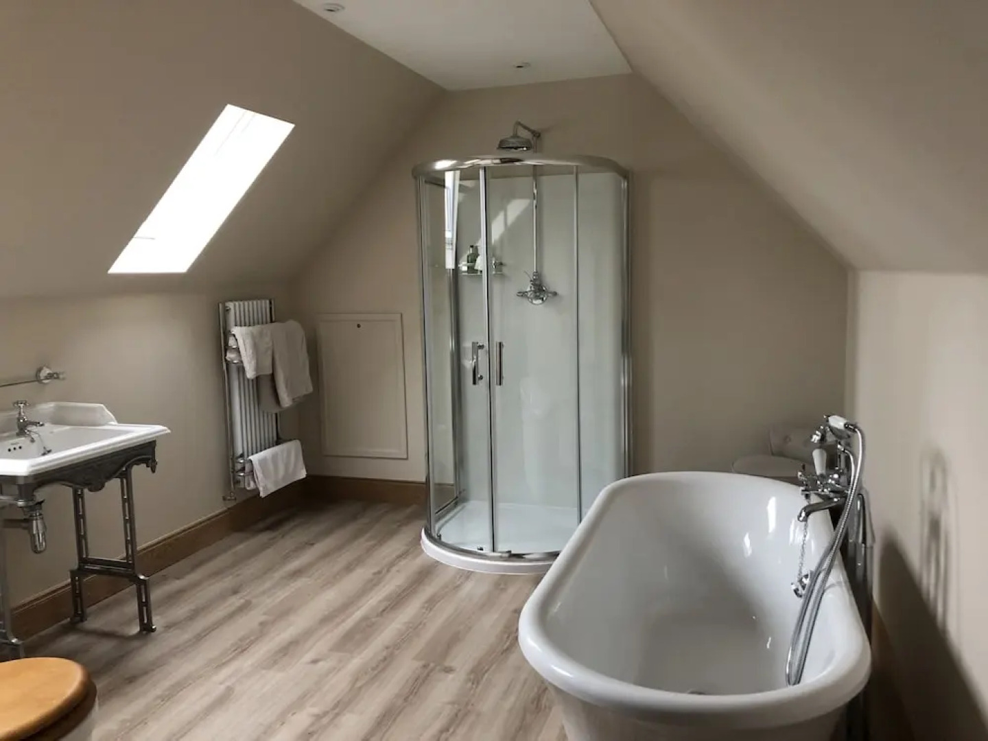 Crooksmill Bed & Breakfast