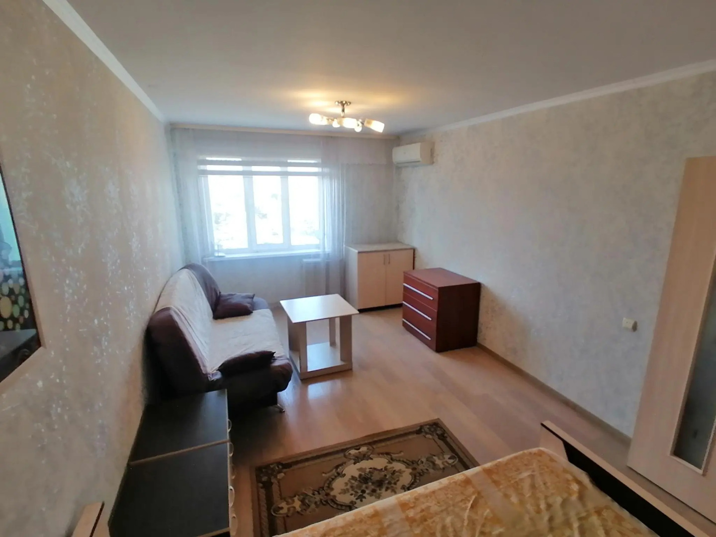 Как дома. Левый берег на Троллейная