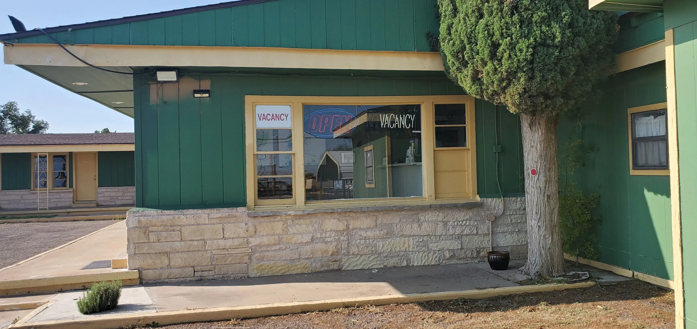 Town and Country Motel