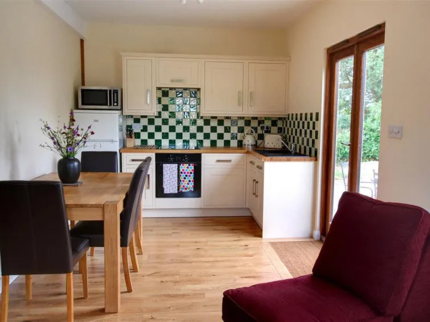 Holiday Home Methersham Oast Barn