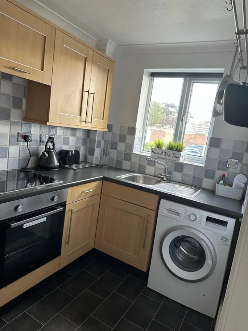 Black Door MALT-Huku Kwetu (Dunstable)