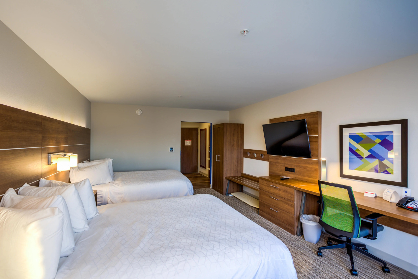 Holiday Inn Express & Suites Reedsville - State Coll Area by IHG