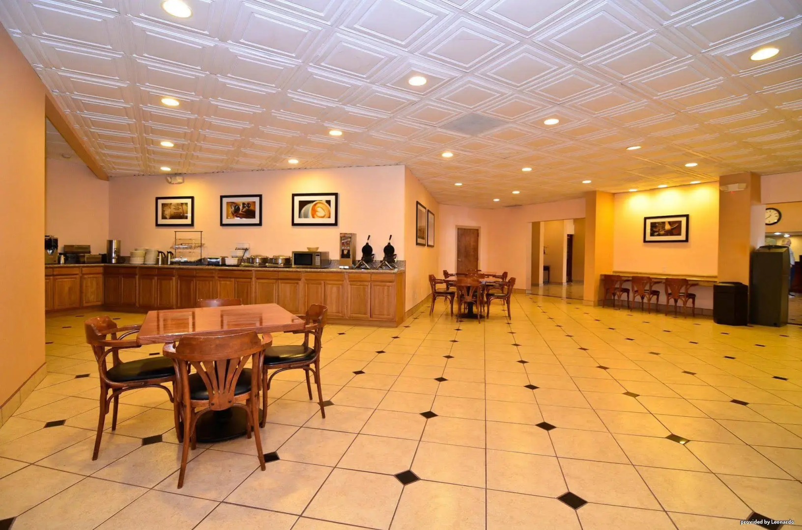 Clarion Inn & Suites Roswell