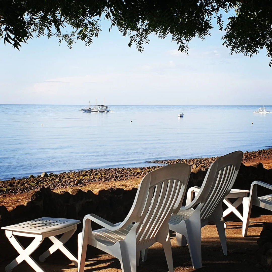 Fish Unlimited Beach & Dive Resort