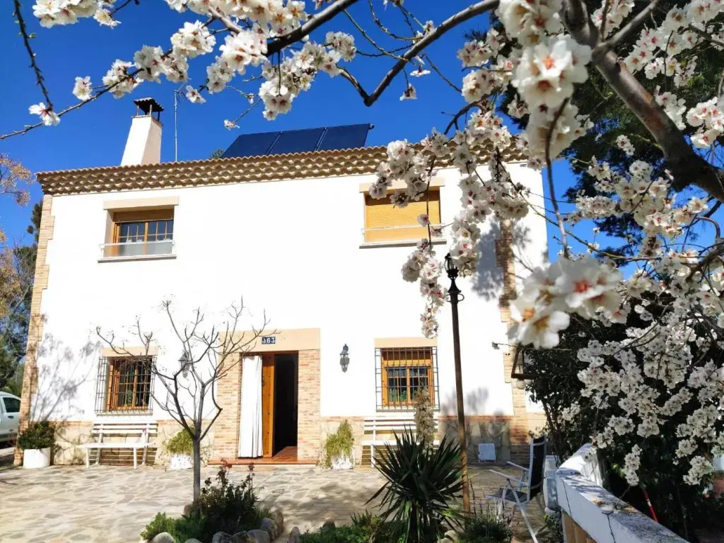 Alojamiento Rural Medios Panes