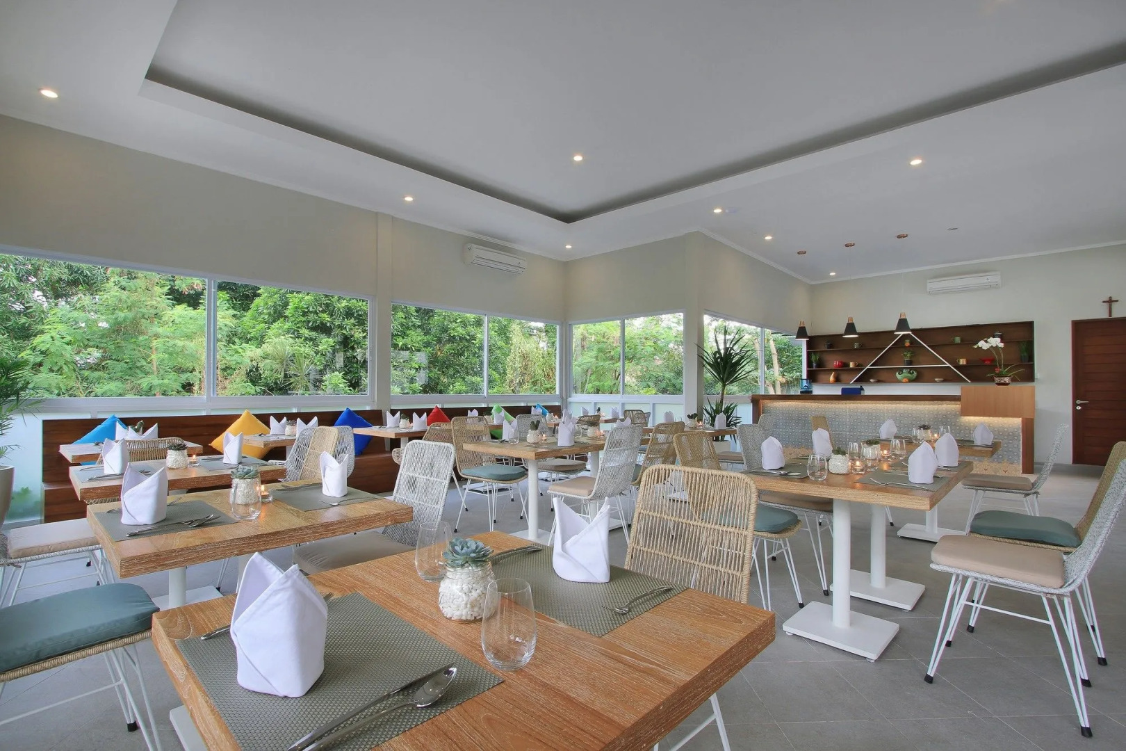 Tapa Tepi Kali Canggu by Pramana