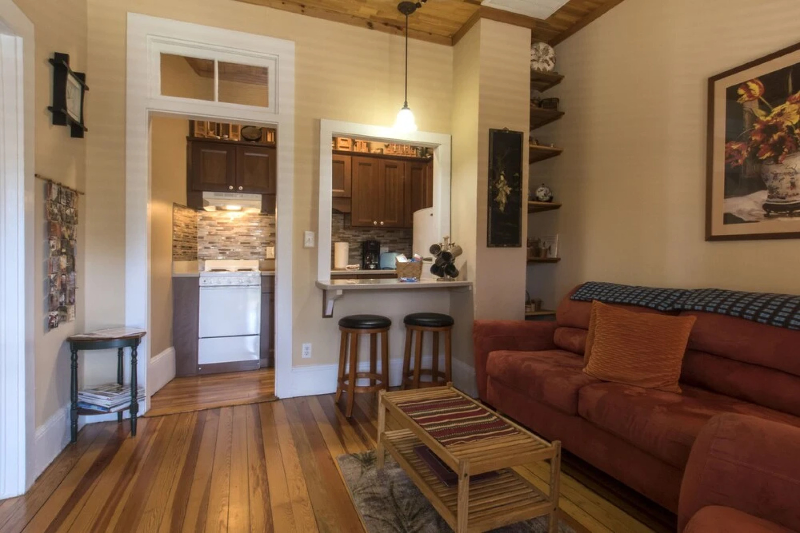 Calhoun House Inn & Suites