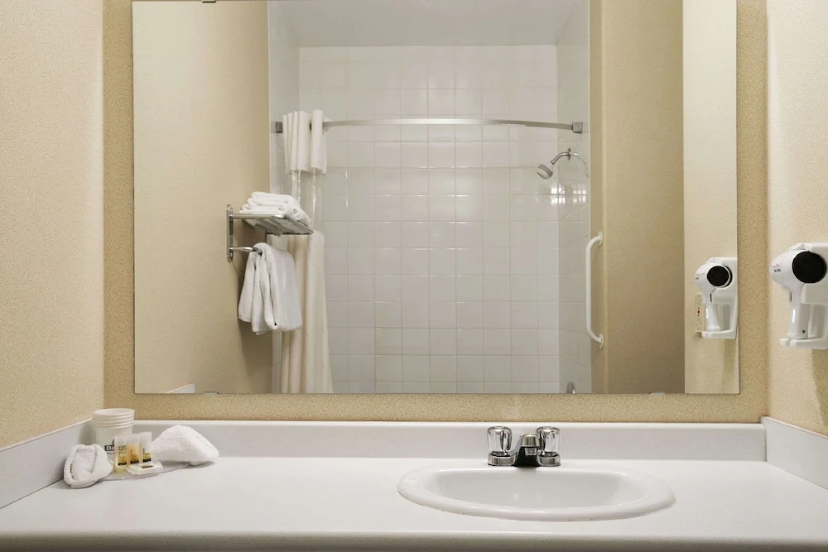 Days Inn - Moose Jaw