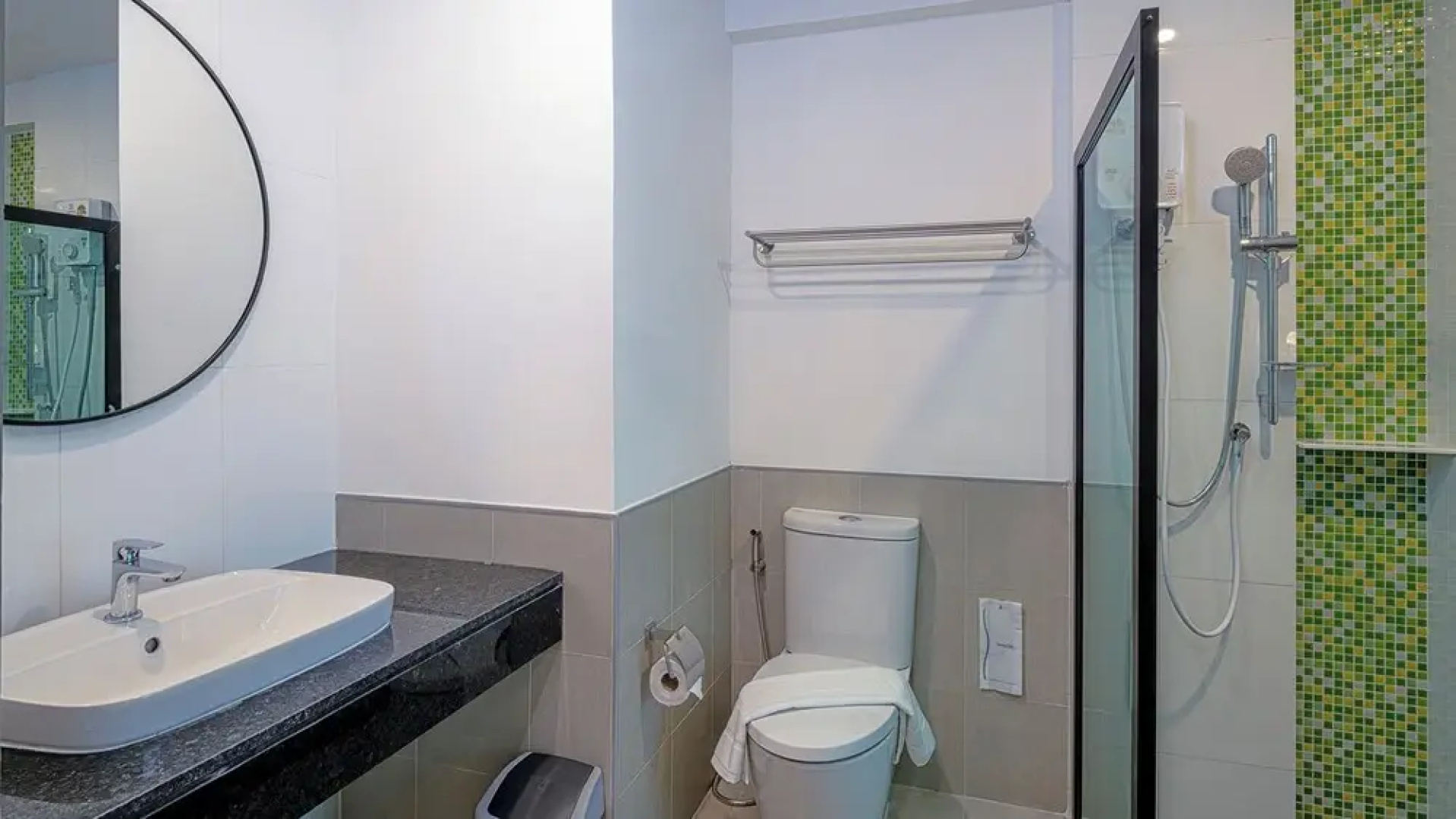 B2 Suphan Buri Premier Hotel