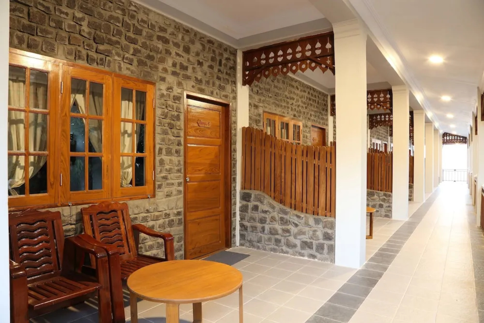 Salay River View Inn