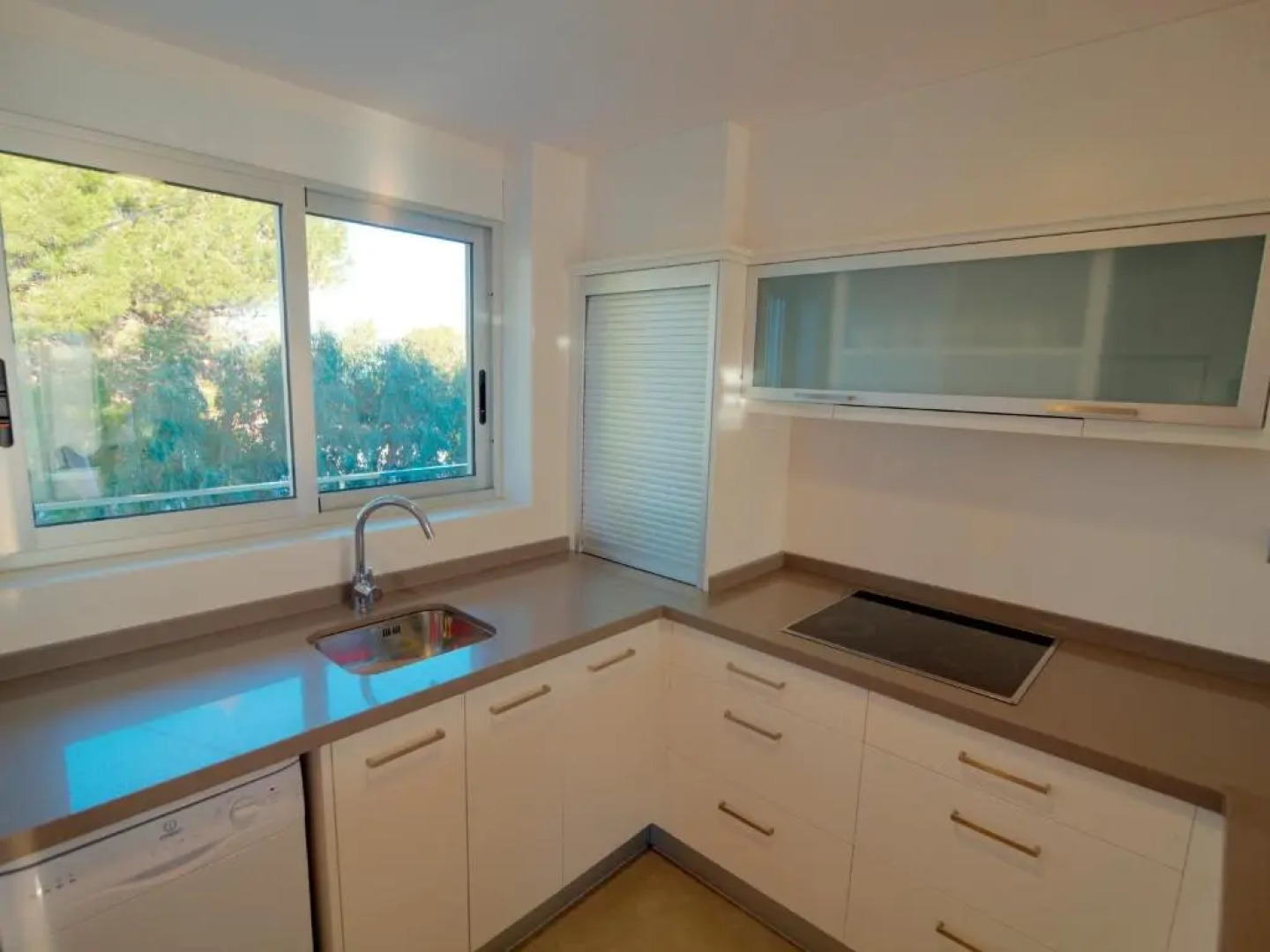 Apartamentos Bravosol