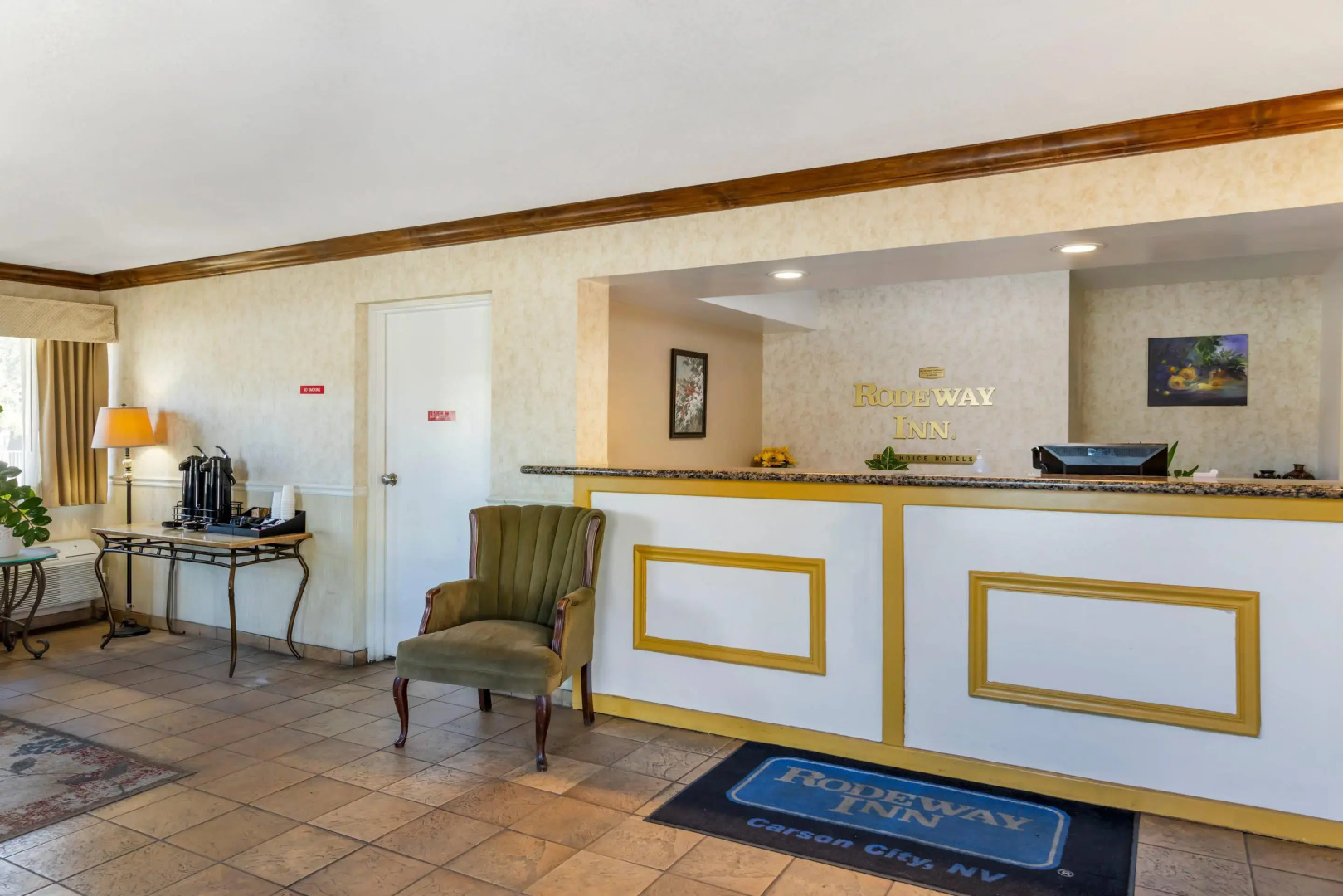 Rodeway Inn at Nevada State Capitol