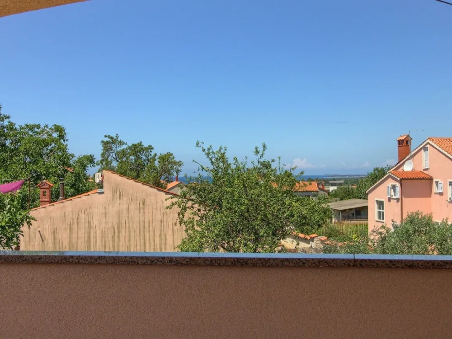 Villa in Peroj With Pool Near Beach