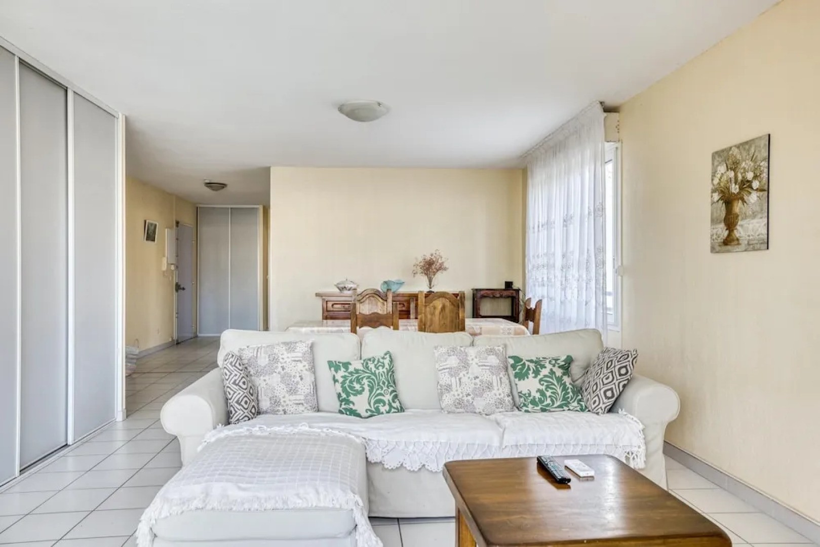 Apartment With 2 Bedrooms in Mèze, With Wonderful sea View, Furnished