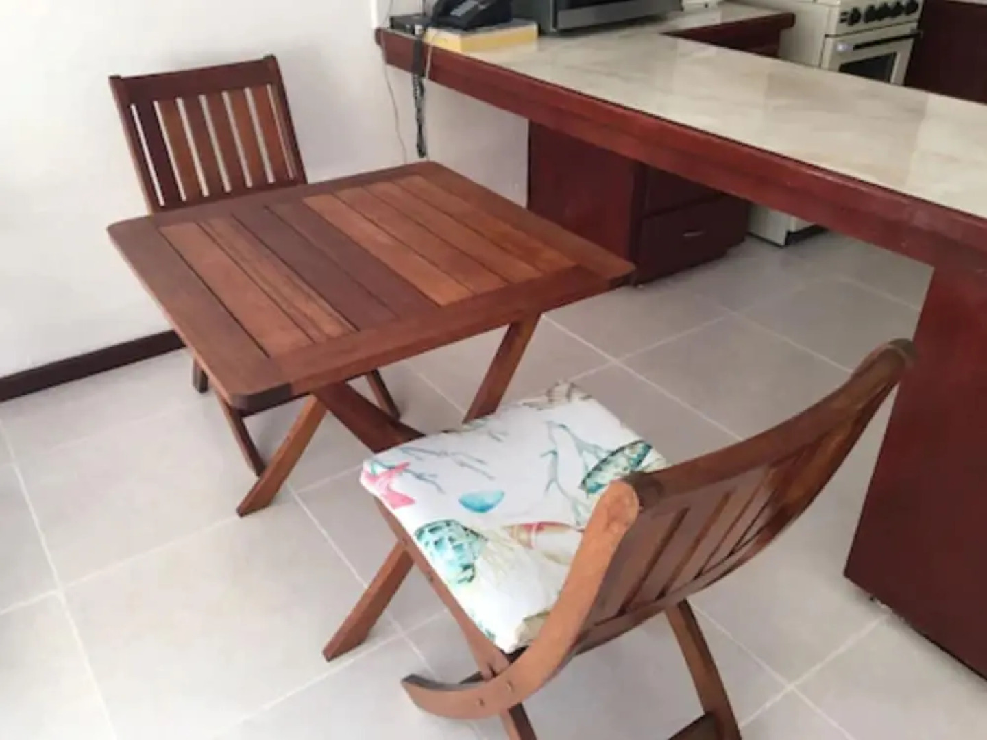 Nautilus Beach Apartments