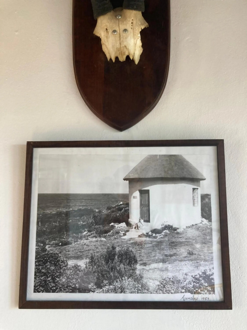 Rondawel with sea view