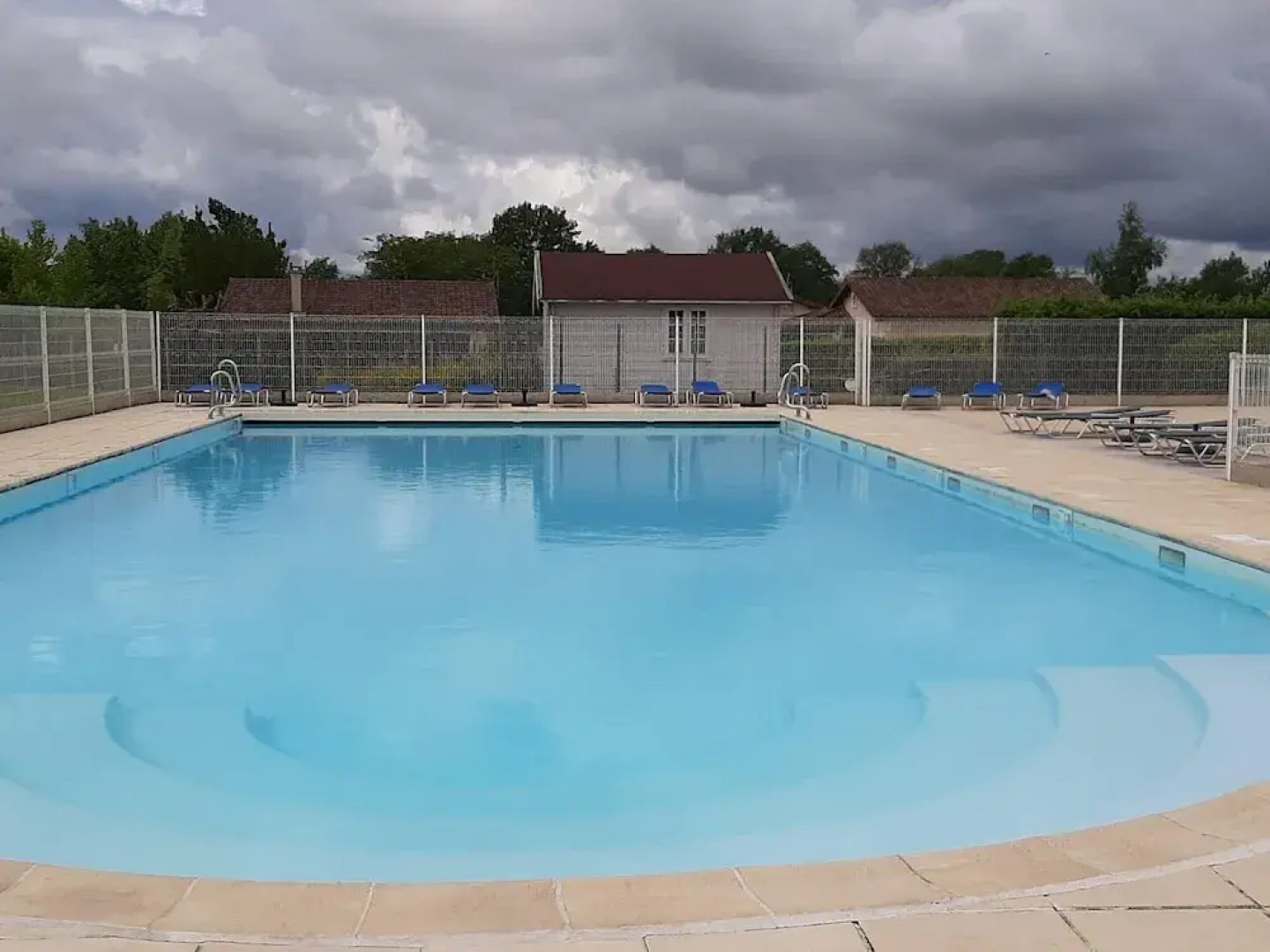 Villa in Les Forges With Golf & Pool Access