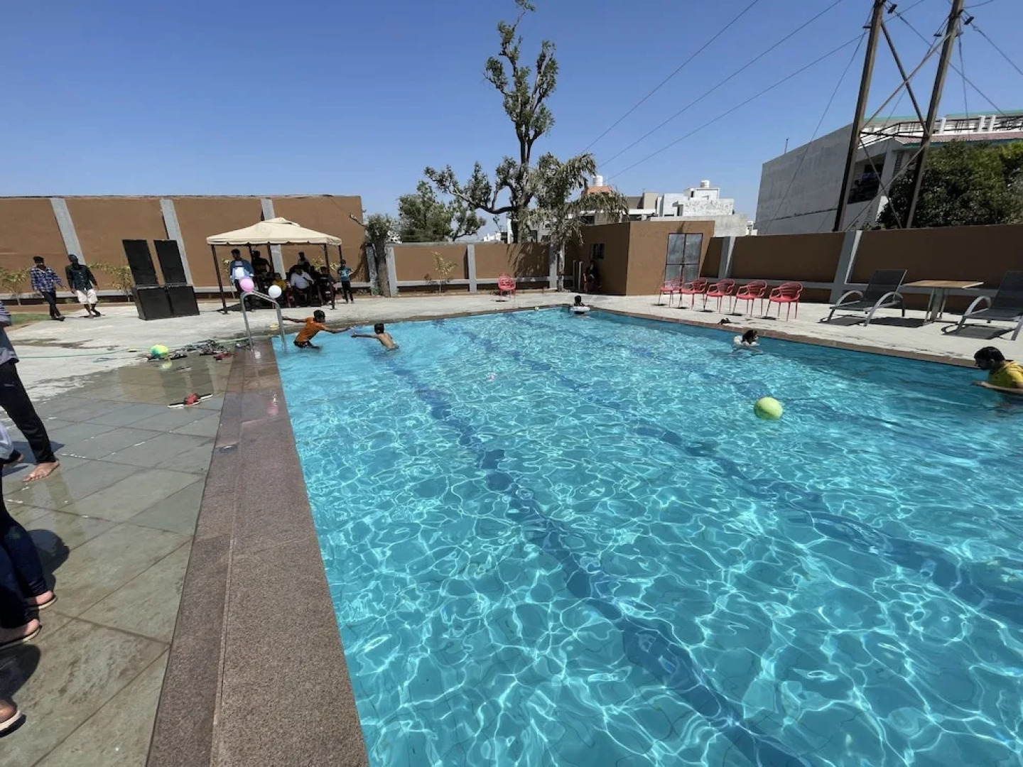 Heaven7 Hotel & Resort