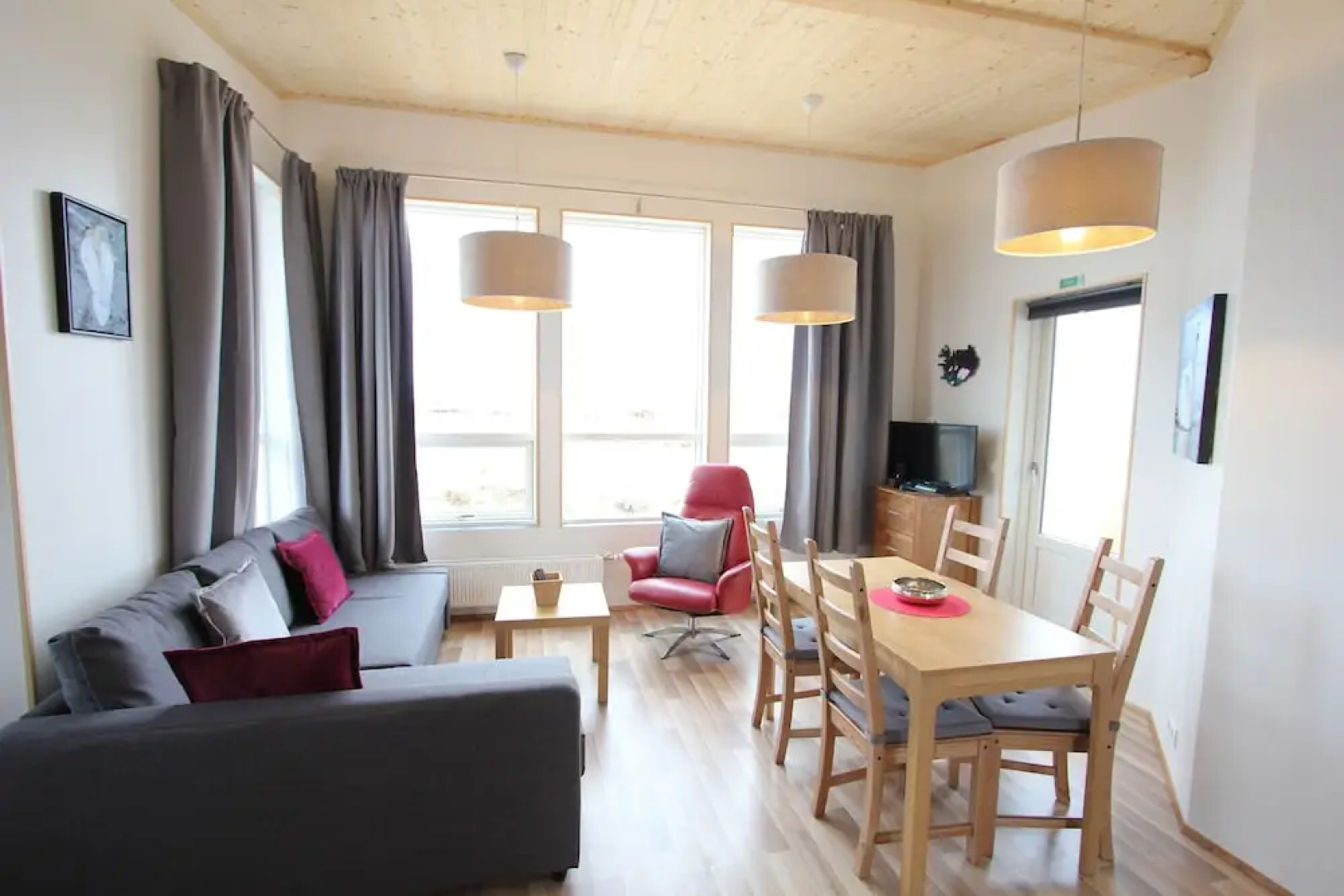 Blue View Cabin 7A with Hot Tub