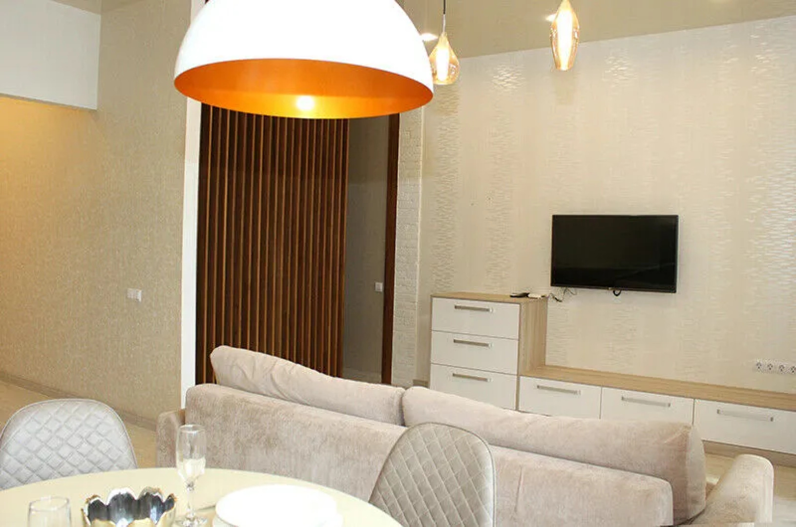 Саквояж на ул. Бакинская, д. 2, кв. 75