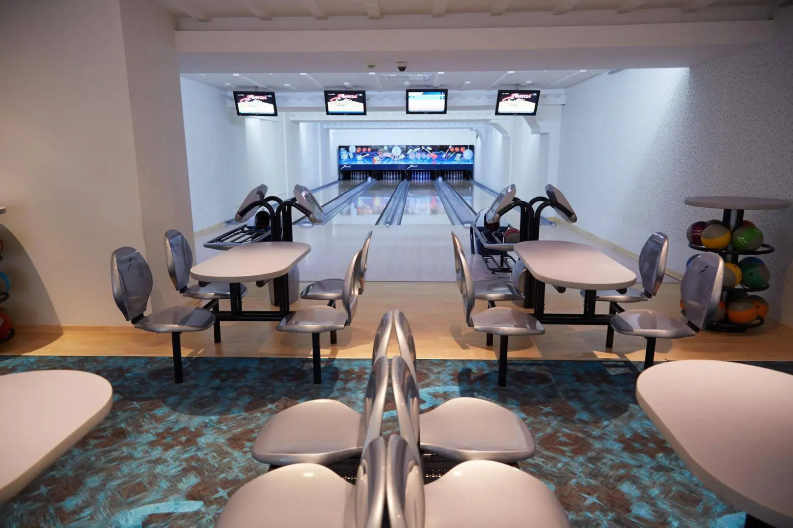 The Penthouse Suites Hotel