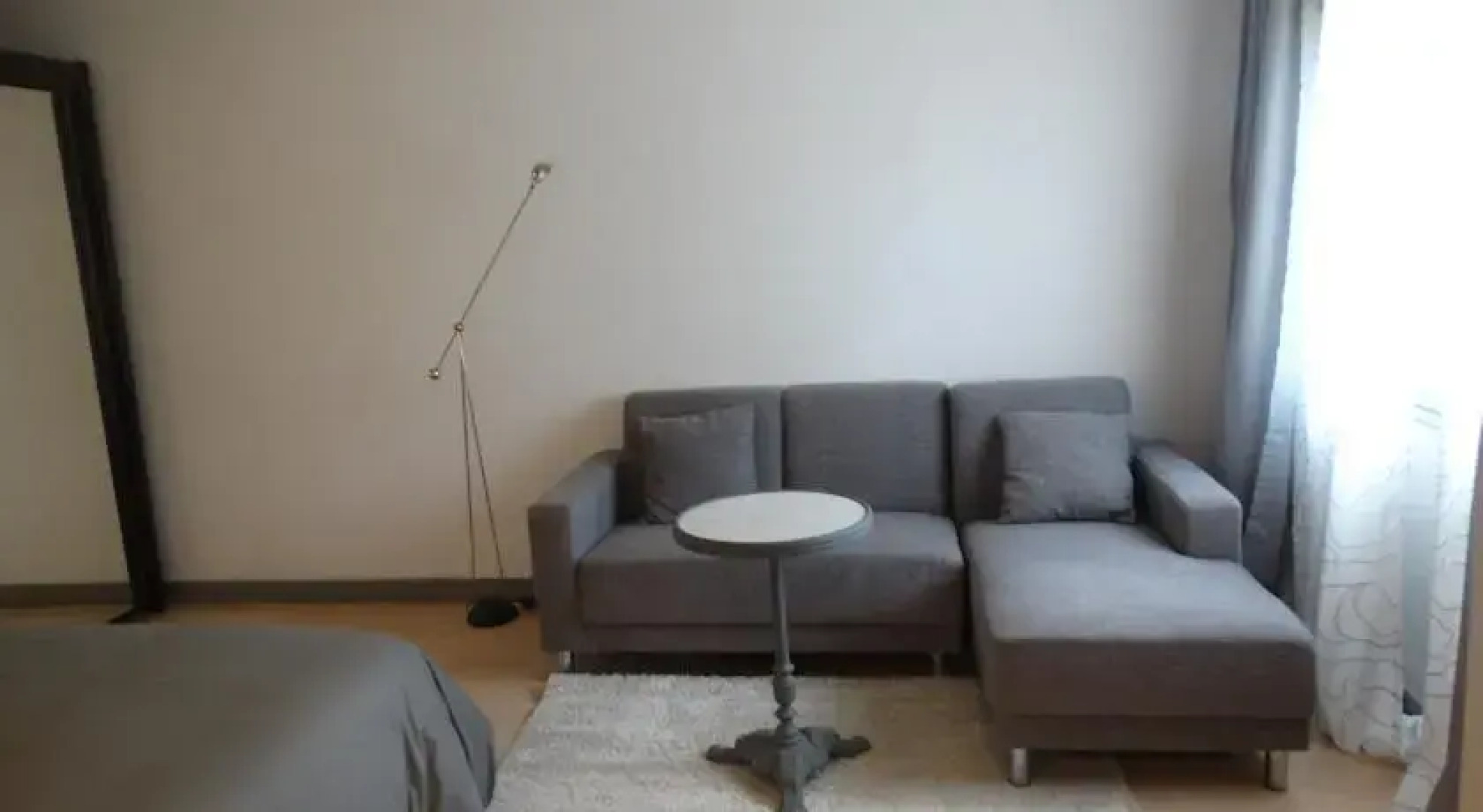 Au bord de la rivière