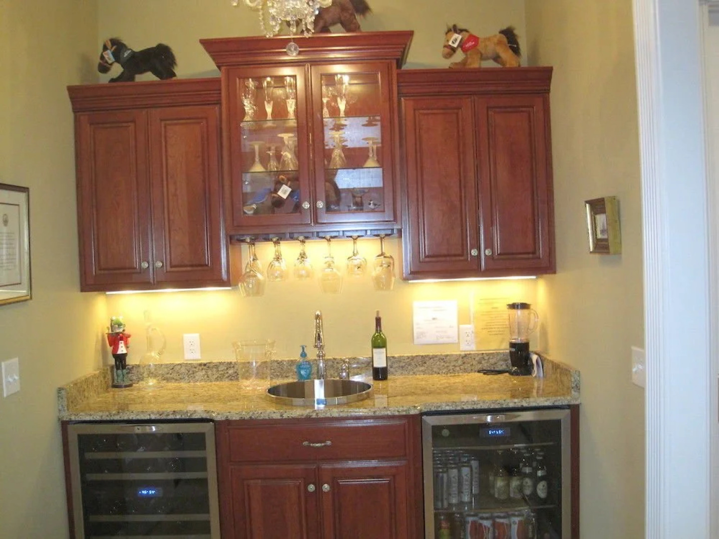 The Inn At Indian Creek & Indian Creek Bed and Stable