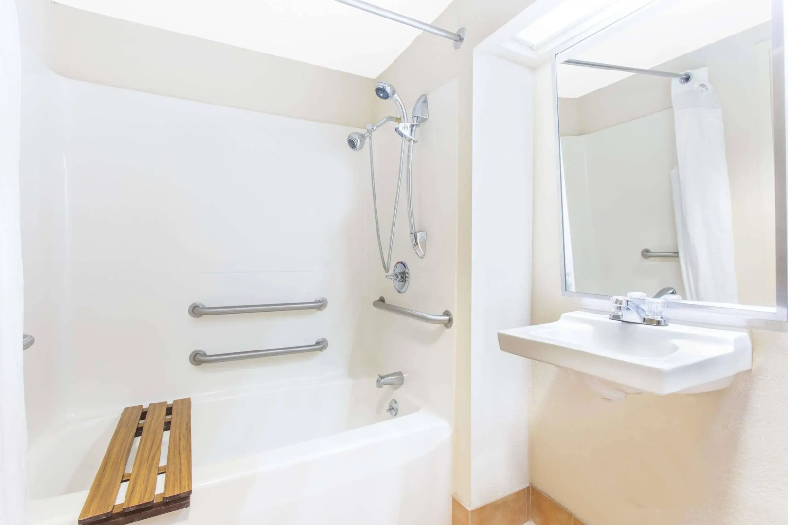 Super 8 By Wyndham Spartanburg/I-26 Exit 22